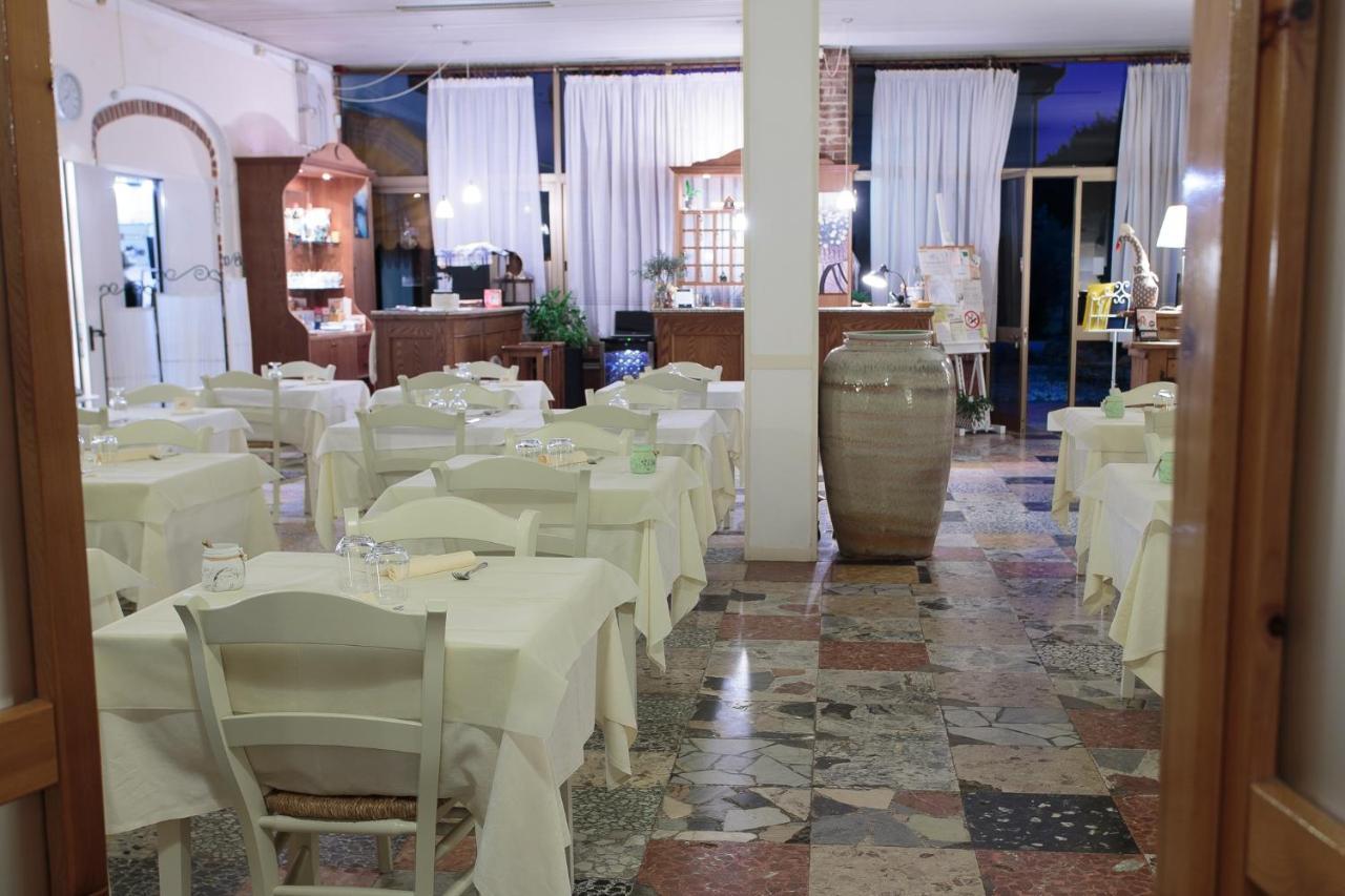 Hotel Giuly Torre del Lago Puccini Eksteriør billede
